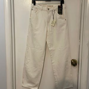 Levi’s utility dad